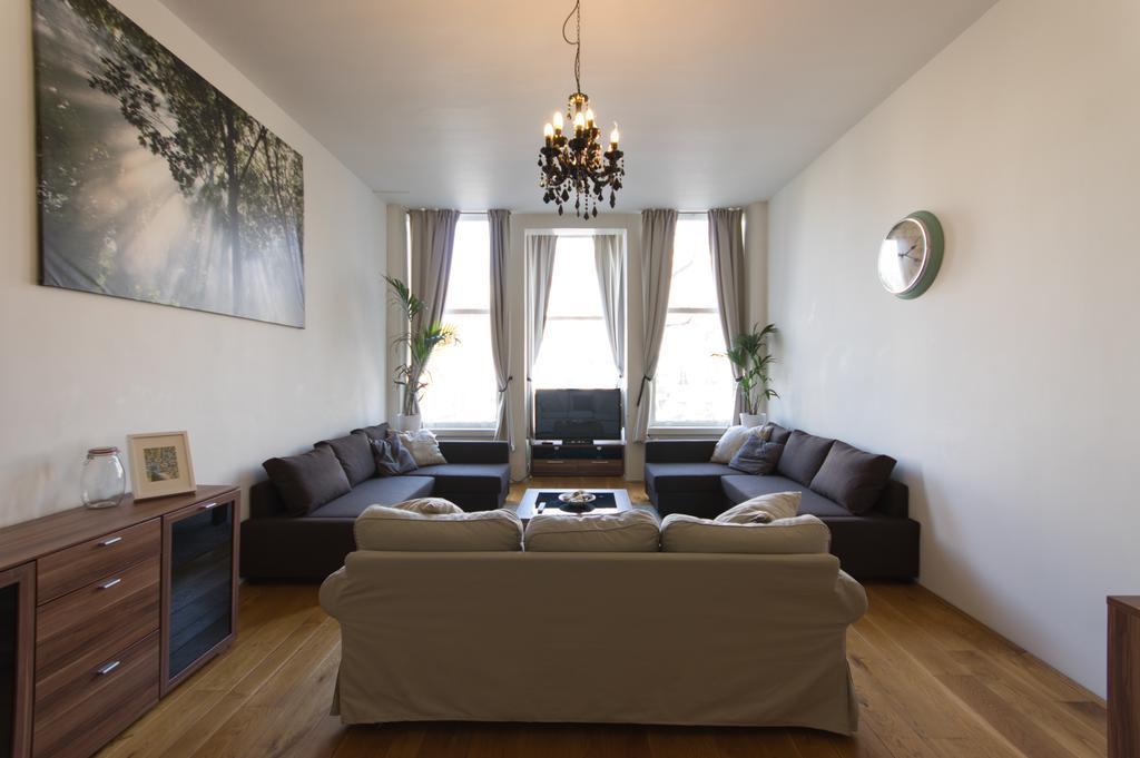 Caesars Studio Apartamento Ámsterdam Habitación foto